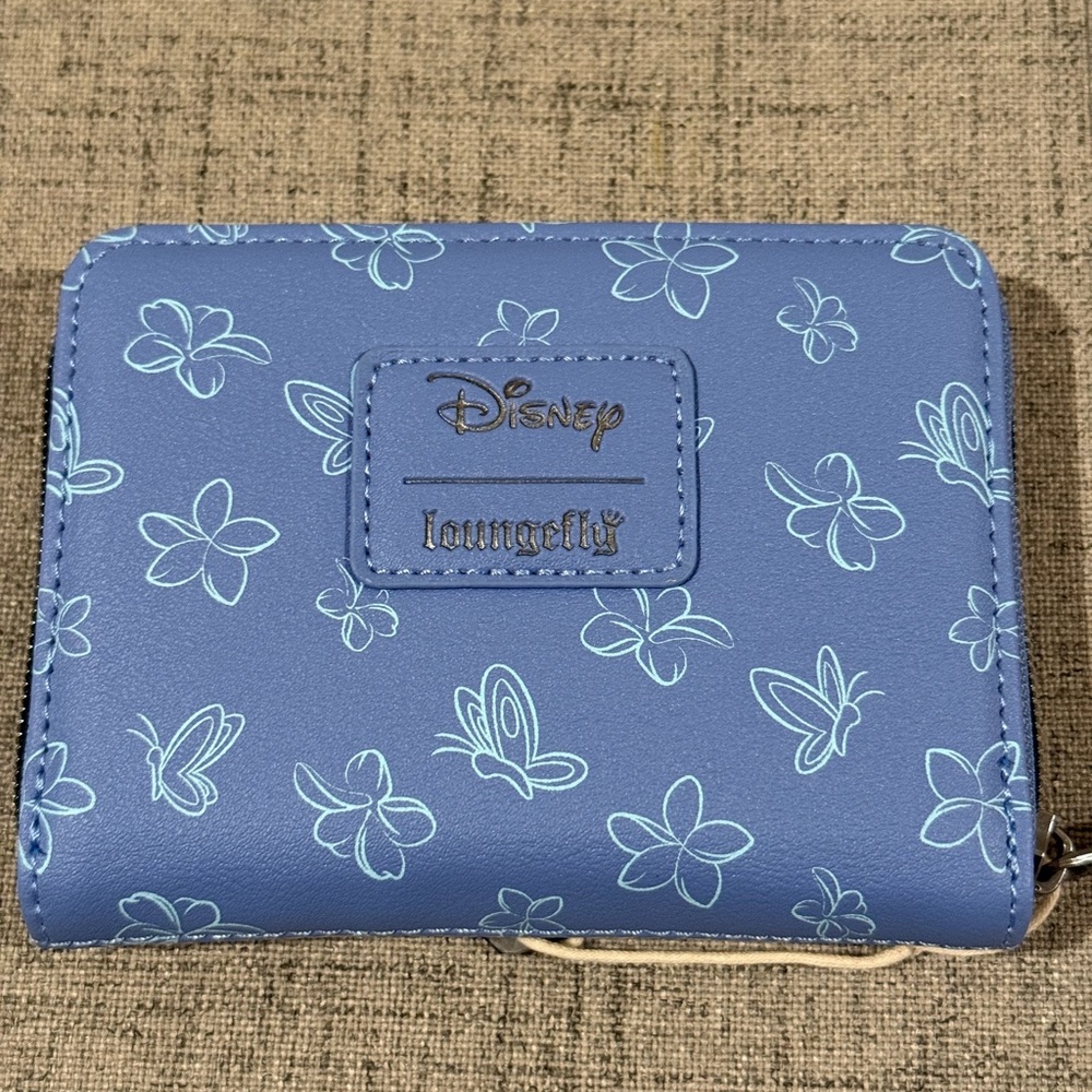 Loungefly Disney Stitch Scrump Butterfly Satchel/Crossbody and Wallet set NWT - Picture 6 of 8